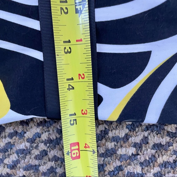 Maggy London Swirl print dress, size 8 $20 - Picture 11 of 11